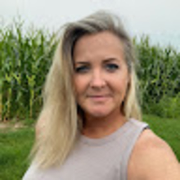 angela_burland
